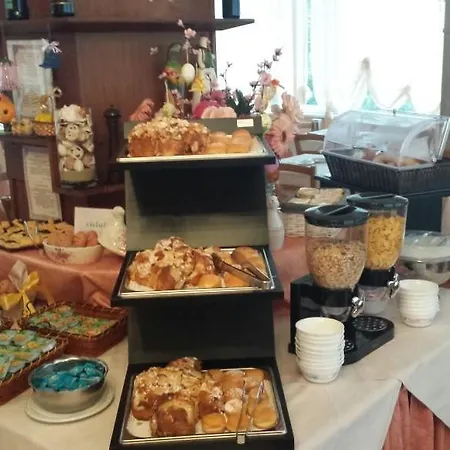 Hotel Beverly 3*