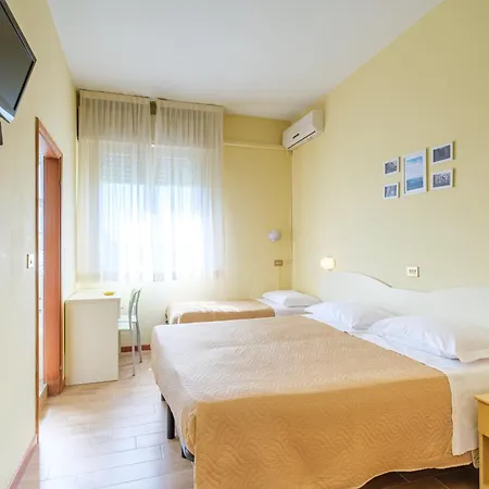 Only Otel 3*
