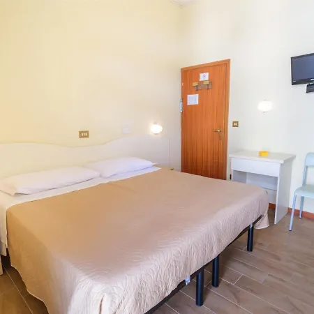 Only Hotel